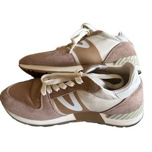 Tretorn Sneakers 7 1/2 Worn ONCE!